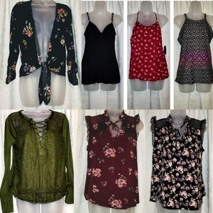 LOT OF 7 TOPS shirts tanks Floral lace string Lg